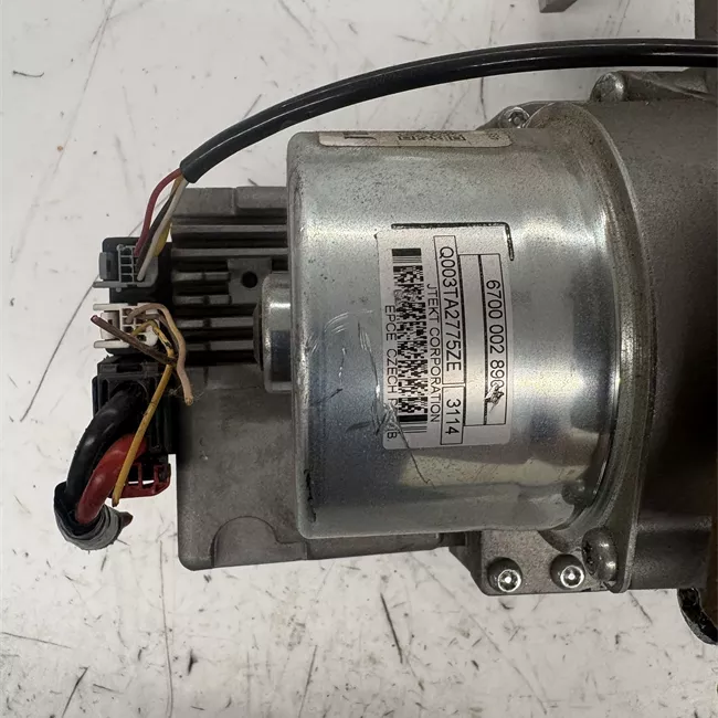 Servosterzo elettronico