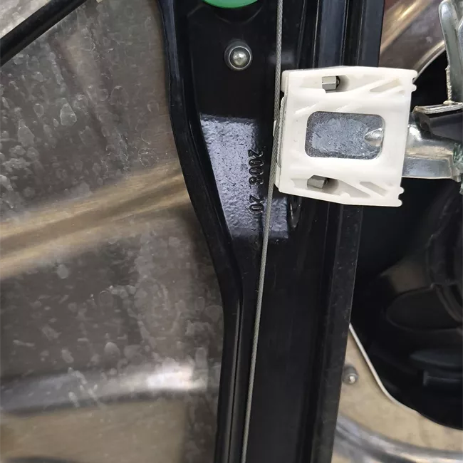Alzacristallo elettrico porta anteriore sinistro