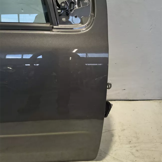 Porta anteriore destra senza fasce paracolpi