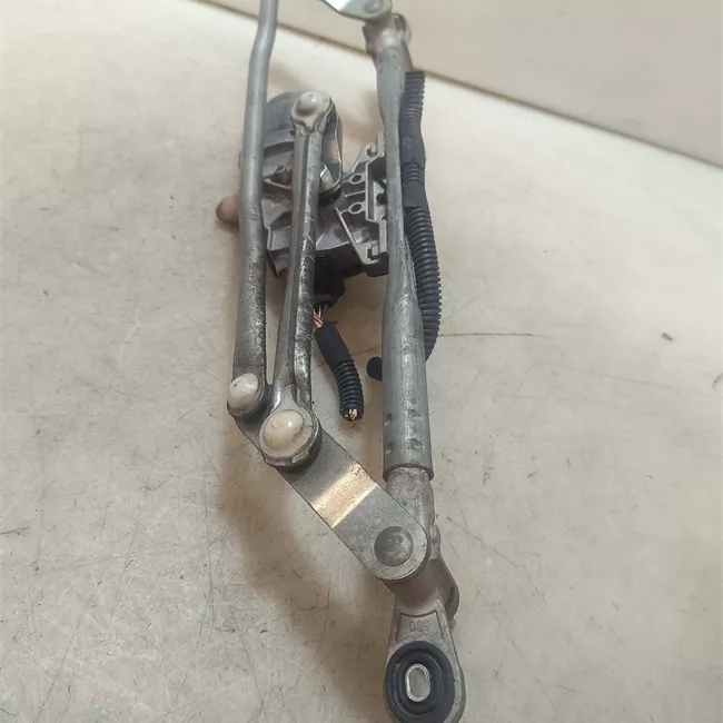 Meccanismo tergiparabrezza con motorino