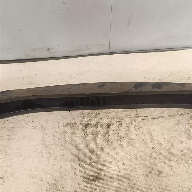 Traversa paraurti anteriore