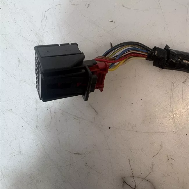Retrovisore esterno regolazione elettrica destro ripiegabile elettrico con rilevat.ostac. nero satin