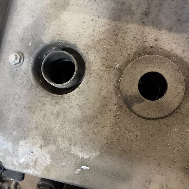 Motore semicompleto con sensore livello olio rotazionale