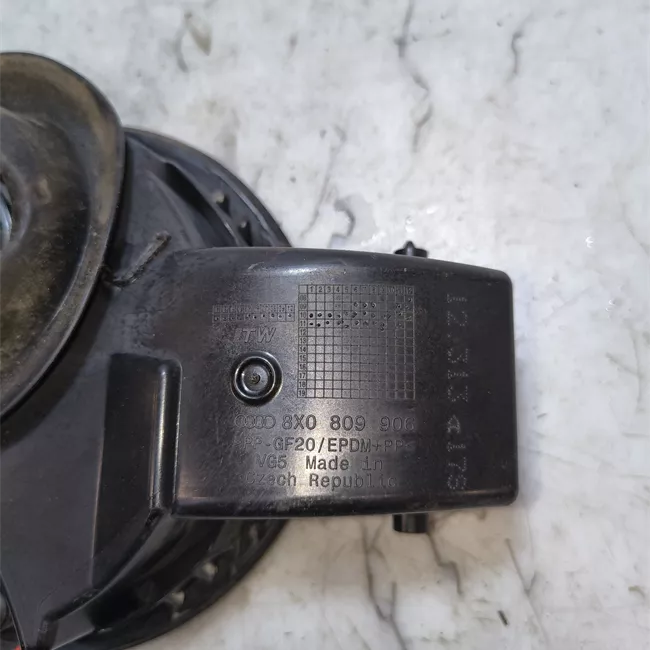 Sportello carburante primer