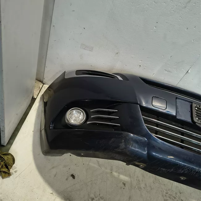 Paraurti anteriore parte superiore sensori parcheggio primer