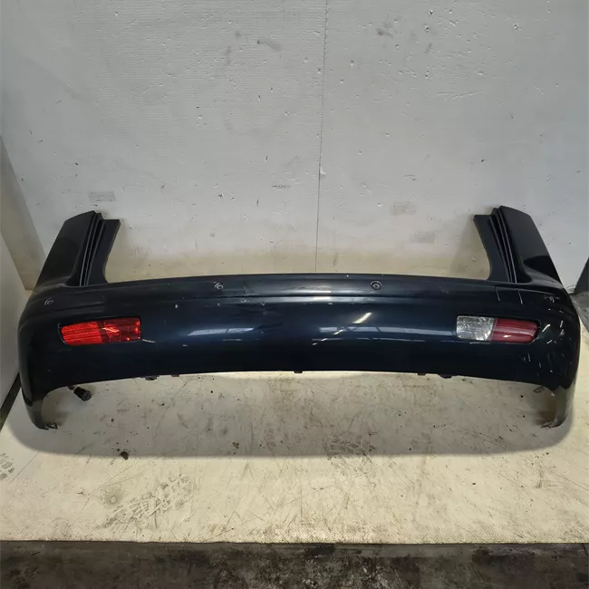 Paraurti posteriore con sensori parcheggio Primer