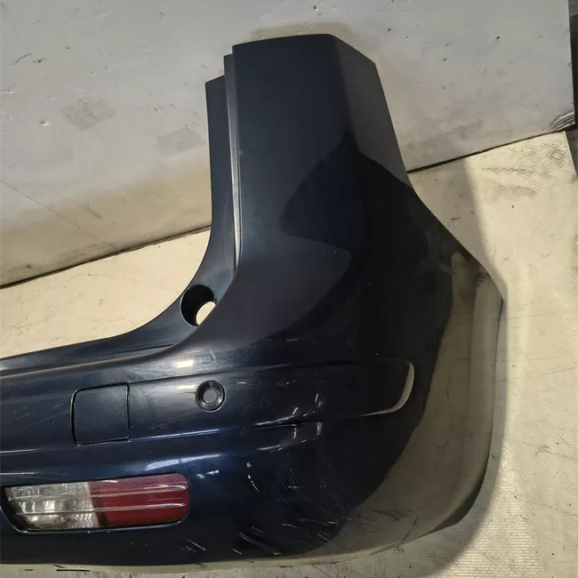 Paraurti posteriore con sensori parcheggio Primer