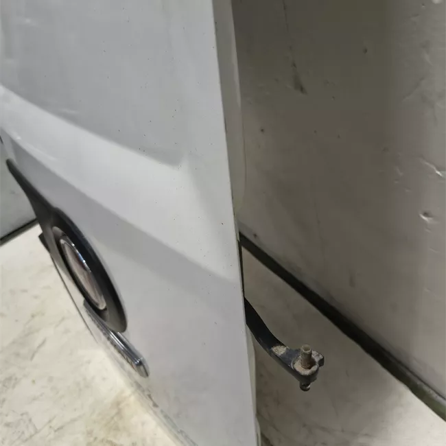 Porta carico posteriore a battente destra Lamierata