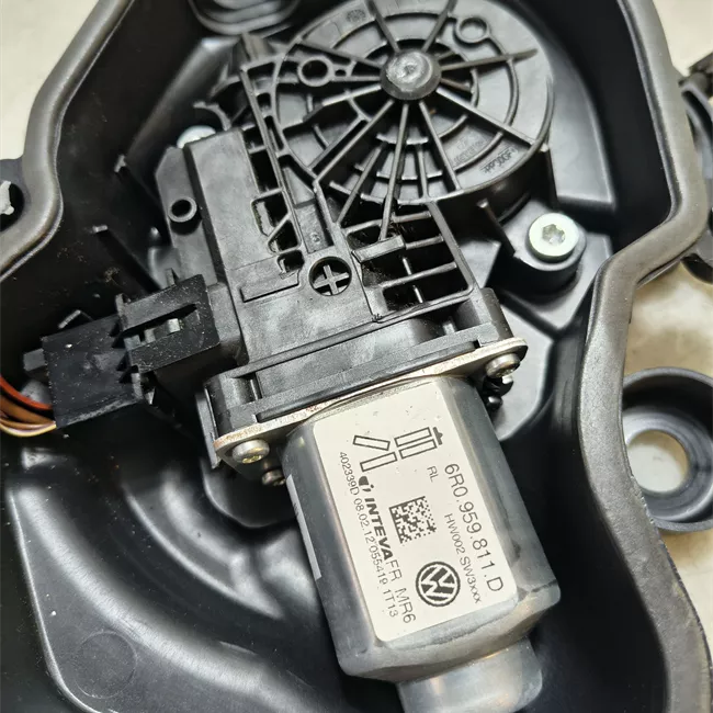 Alzacristallo elettrico porta posteriore destro con motorino