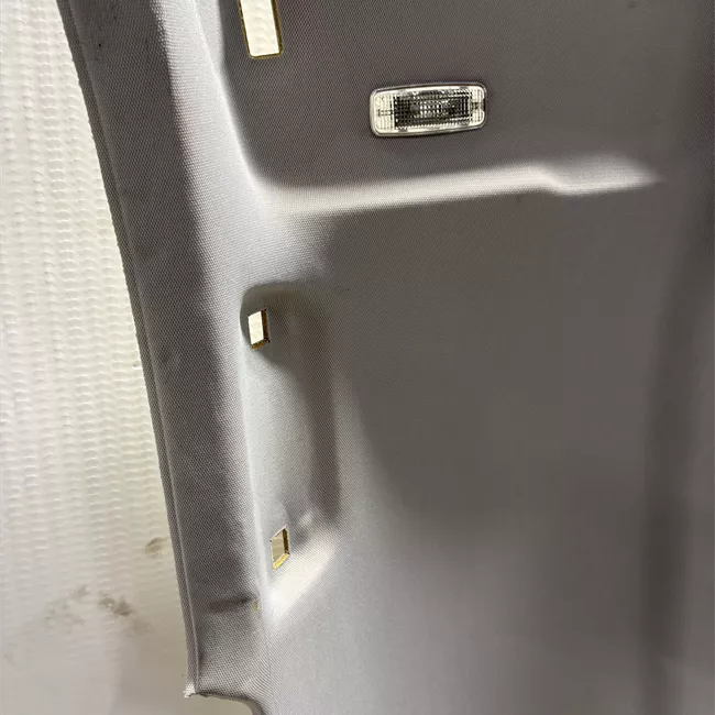 Rivestimento interno tetto con luci interne supplementare nero