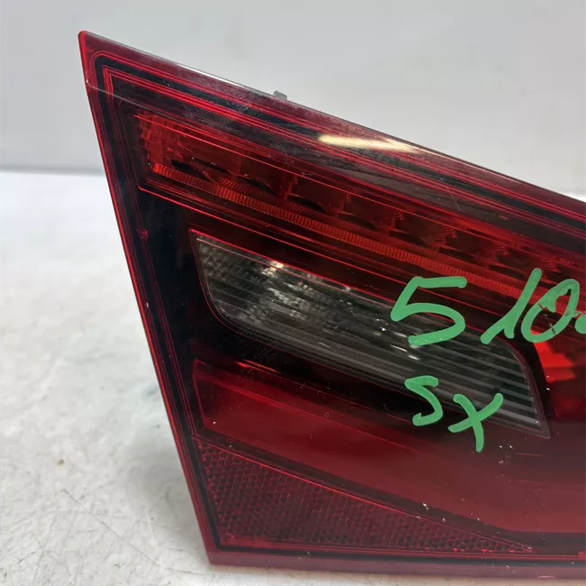 Fanale posteriore parte interno sinistro Led