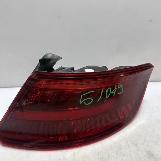 Fanale posteriore parte esterno destro Led