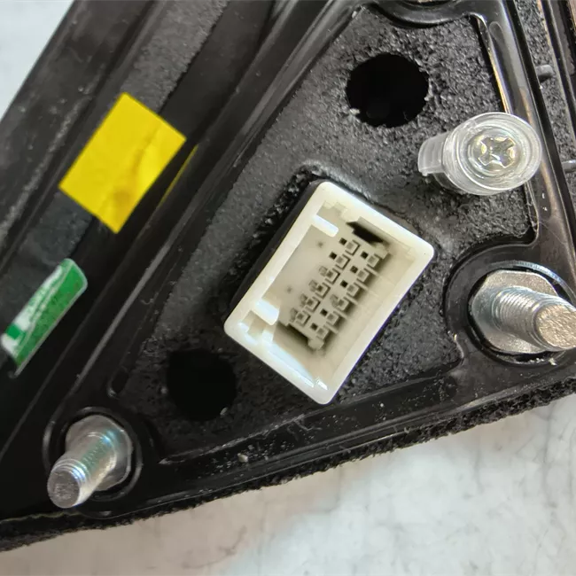 Retrovisore esterno regolazione elettrica destro