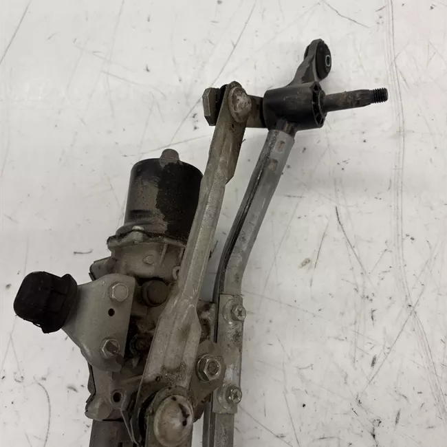 Meccanismo tergiparabrezza con motorino
