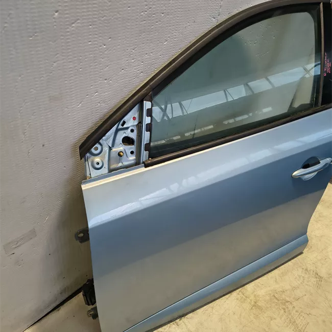Porta anteriore sinistra