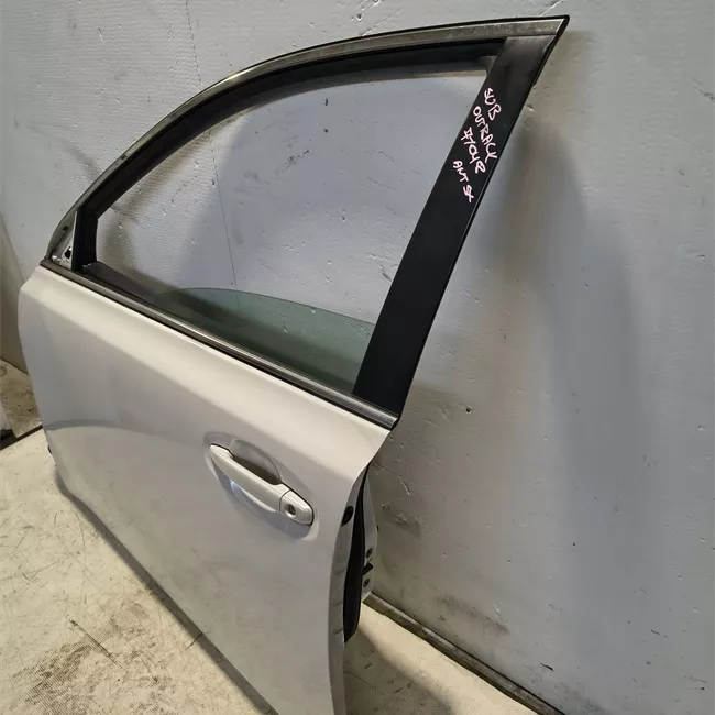 Porta anteriore sinistra