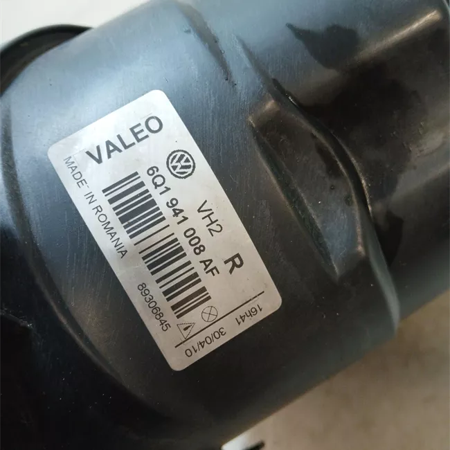 Proiettore destro Valeo