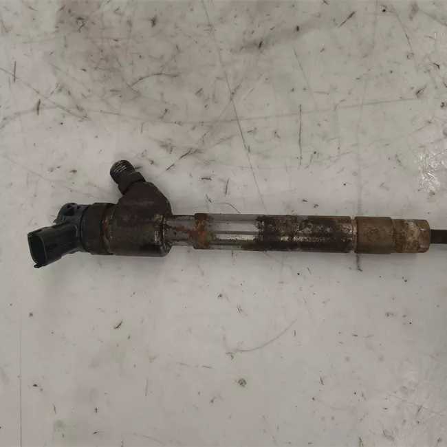 Iniettore diesel rotazionale