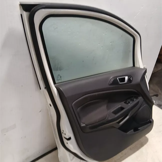 Porta anteriore sinistra