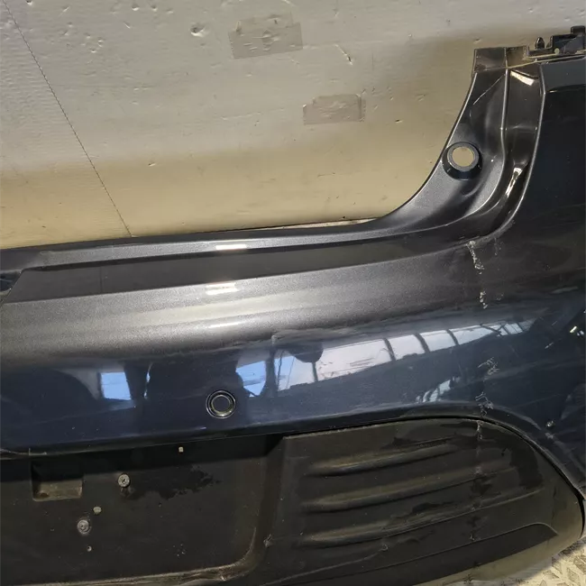 Paraurti posteriore superiore con sensori parcheggio