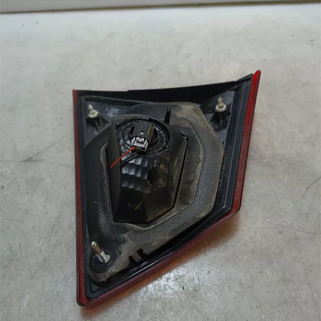 Fanale posteriore parte interno destro