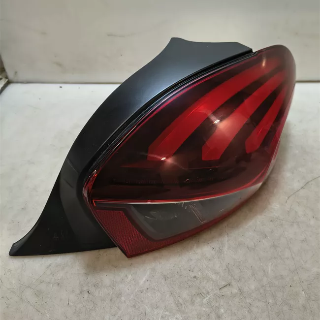 Fanale posteriore destro