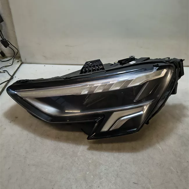 Proiettore sinistro Full led