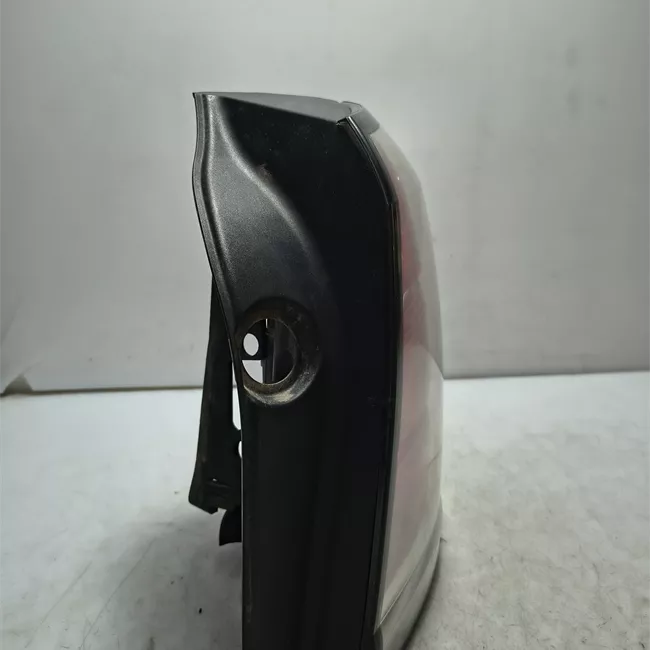 Fanale posteriore sinistro