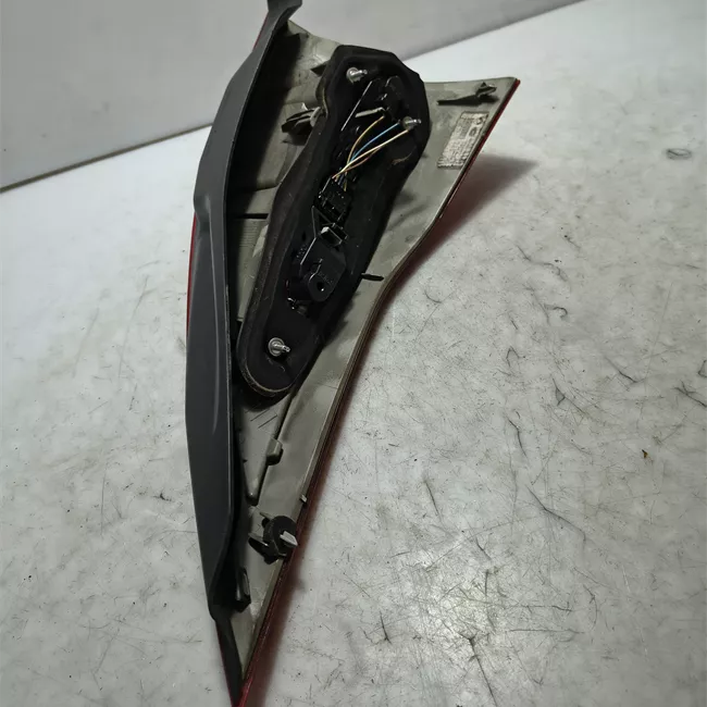 Fanale posteriore destro EBASEM-EPACKM