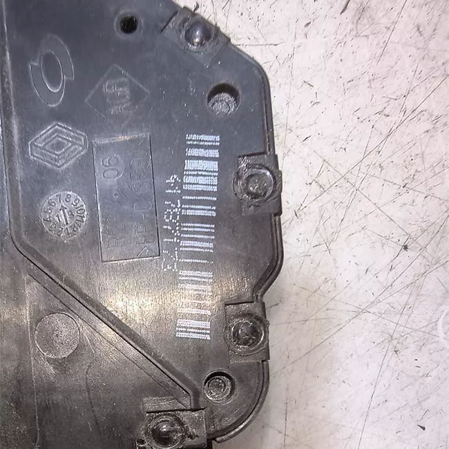 Serratura porta posteriore destra con bloccaggio elettromagnetico