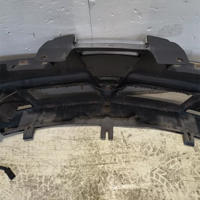 Paraurti anteriore