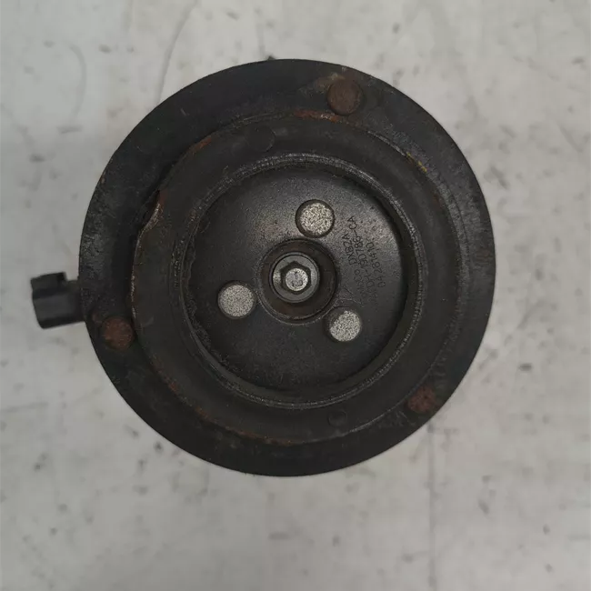 Compressore aria condizionata rotazionale