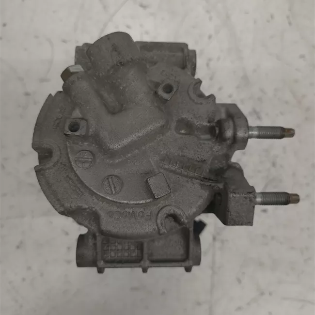 Compressore aria condizionata rotazionale