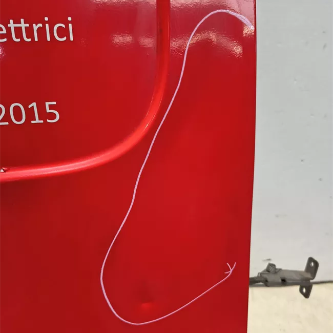 Porta carico posteriore a battente destra