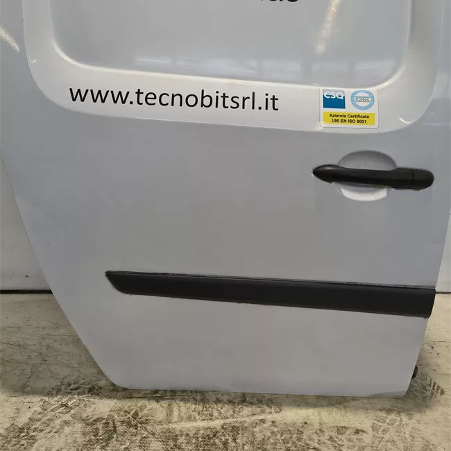Porta posteriore destra