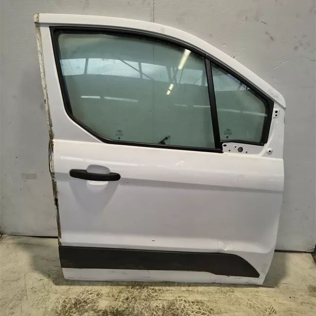 Porta anteriore destra