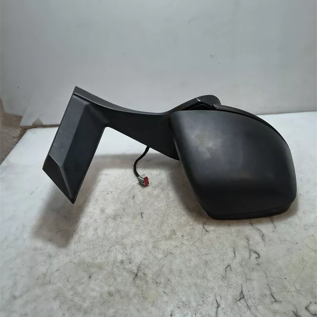 Retrovisore esterno regolazione elettrica destro con rilievo punto visibilità 0