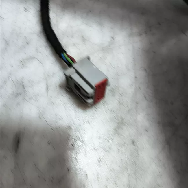 Retrovisore esterno regolazione elettrica destro con rilievo punto visibilità 0