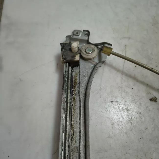 Alzacristallo elettrico porta anteriore destro con motorino