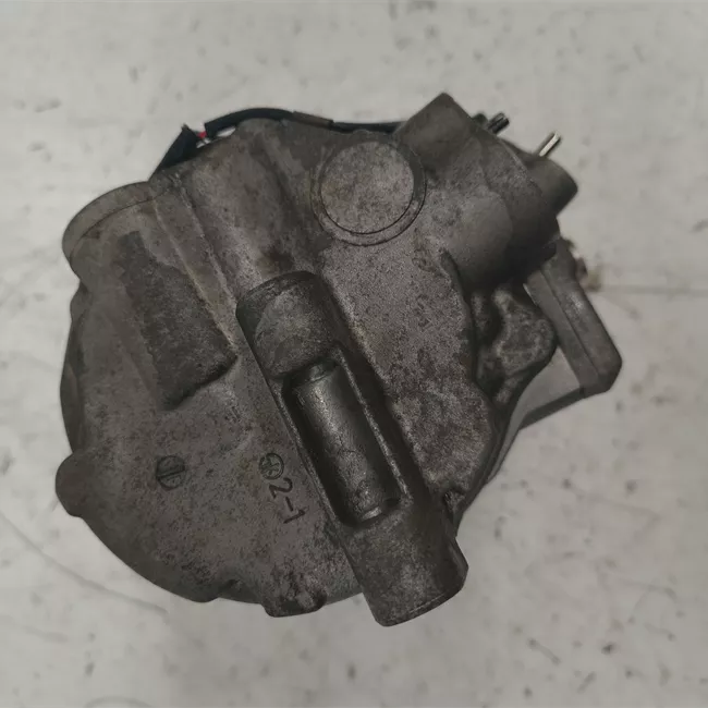 Compressore aria condizionata con disp automat climatizzazione