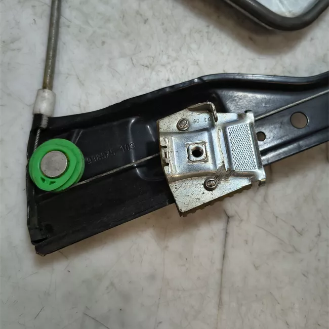 Alzacristallo elettrico porta anteriore destro