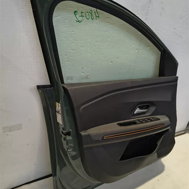 Porta anteriore sinistra
