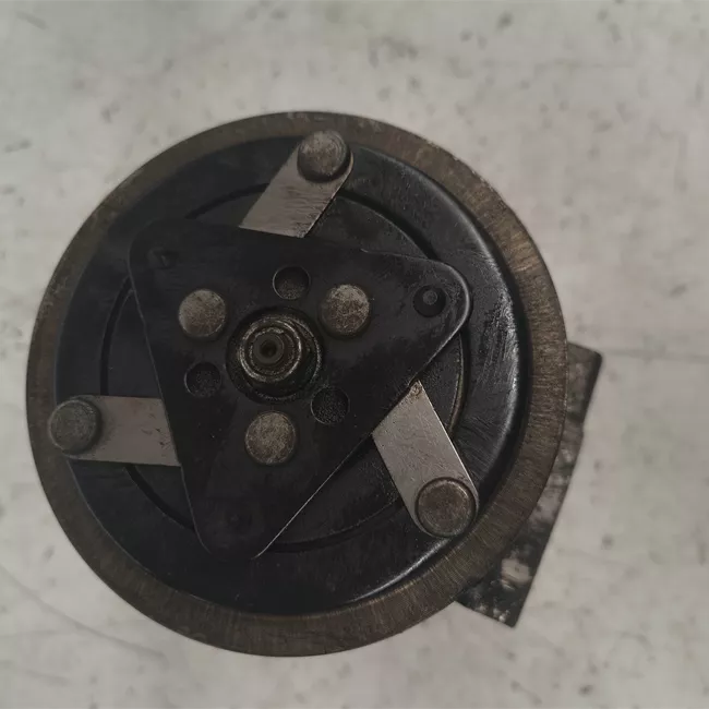 Compressore aria condizionata