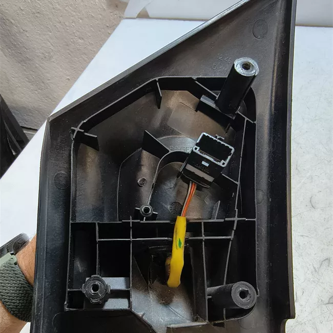 Retrovisore esterno regolazione elettrica destro