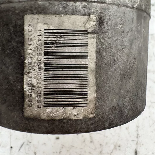 Pompa servosterzo con elettromotore e serbatoio