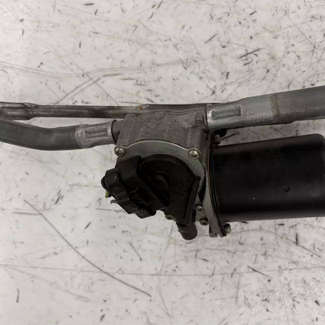 Meccanismo tergiparabrezza con motorino
