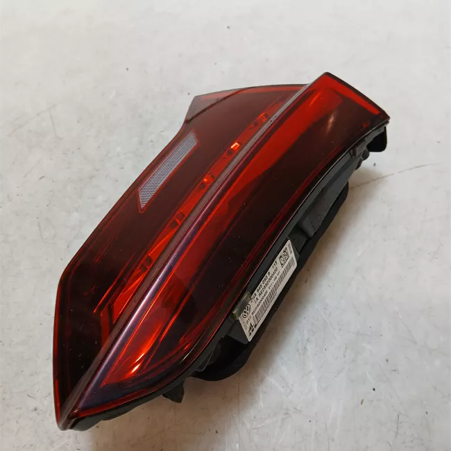 Fanale posteriore parte interno sinistro Led animato