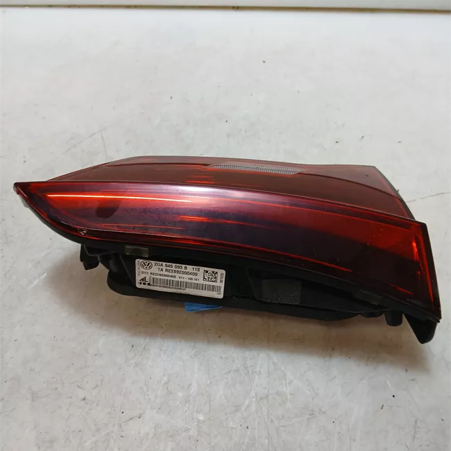 Fanale posteriore parte interno sinistro Led animato