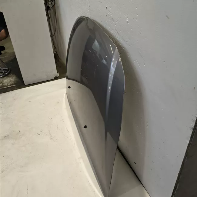 Cofano anteriore