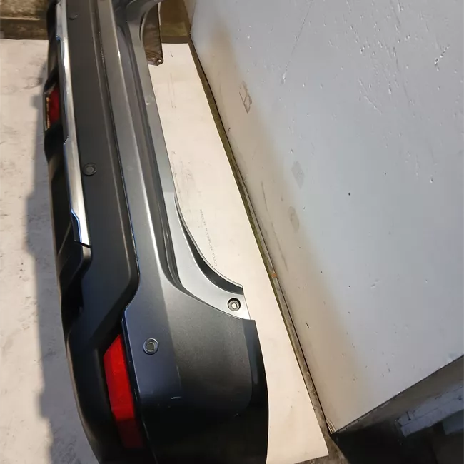 Paraurti posteriore sensori parcheggio